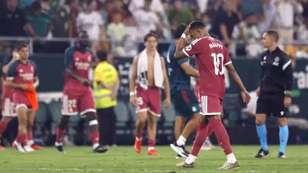 Real Betis, Real Madrid'i Parrott ile yıktı