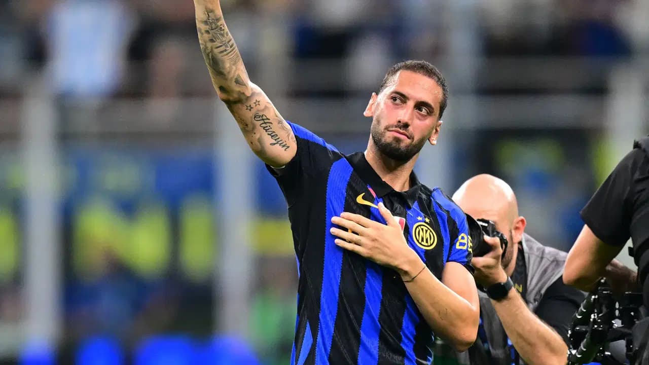 Inter'den Hakan Çalhanoğlu kararı