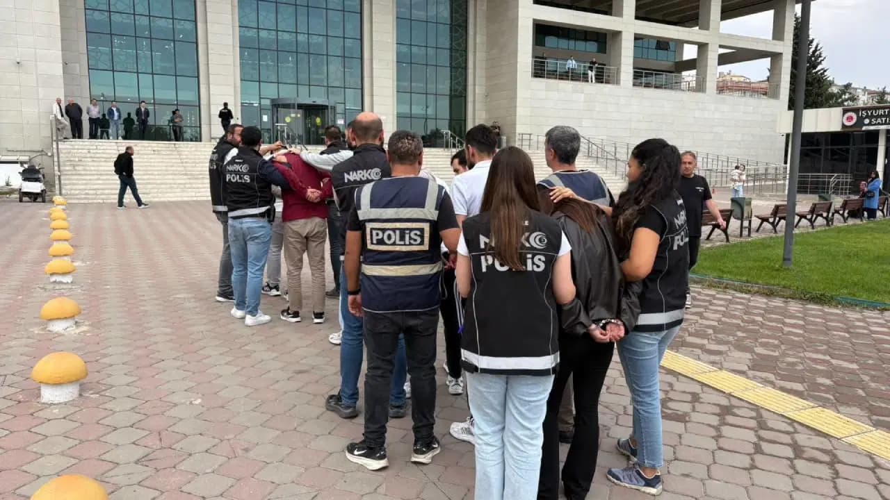 Kırıkkale'de 107 bin 200 sentetik uyuşturucu hap ele geçirildi