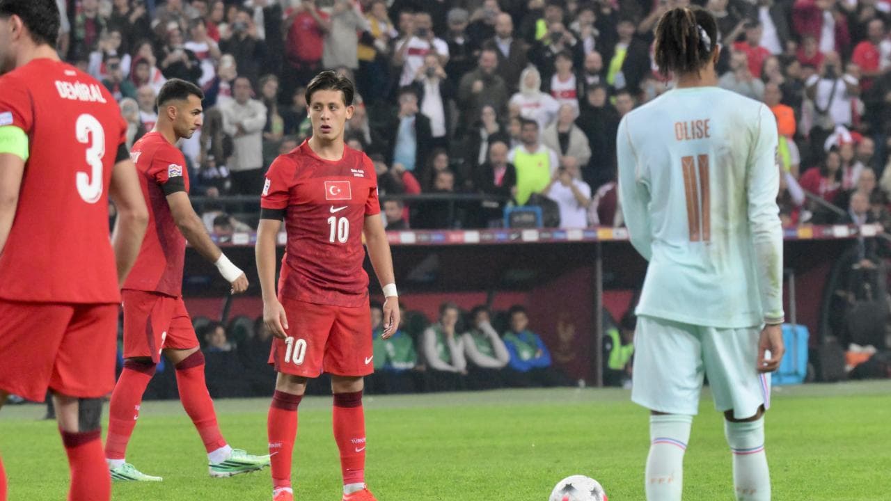 Türkiye'nin rakibi İtalya: Mücadele saat 21.45'te başlayacak