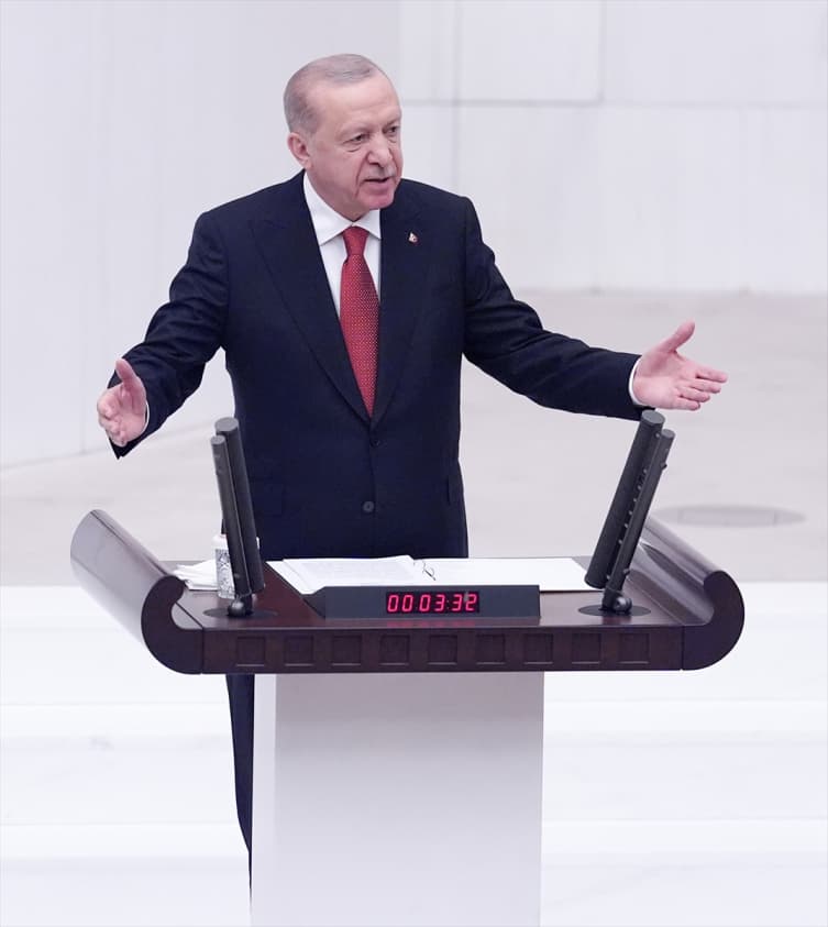 Cumhurbaşkanı Erdoğan: Her siyasi partinin önceliği Türkiye olmak zorundadır